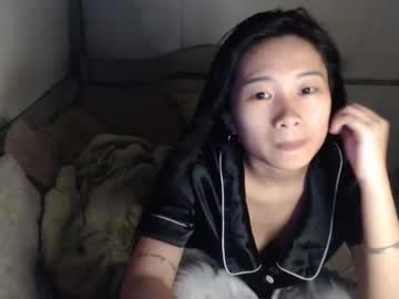 Sexyymiya Chaturbate stream image from April 16, 2026