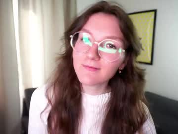 Myrapoff Chaturbate stream image from April 16, 2026