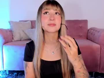 Rylle_ Chaturbate stream image from April 16, 2026