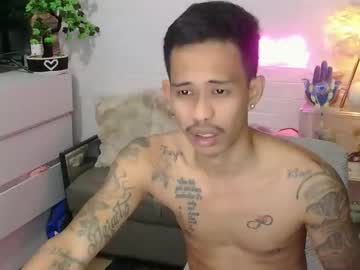 Marlmoreno10 Chaturbate stream image from April 16, 2026