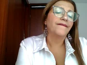 Rossanalionheart Chaturbate stream image from April 16, 2026