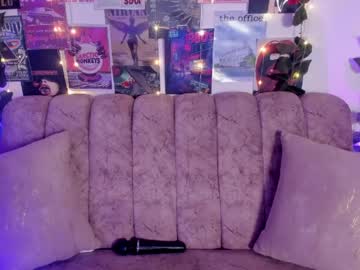 Chaarlotte_1 Chaturbate stream image from April 16, 2026