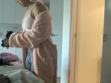 Miadeleon88 Chaturbate stream image from April 16, 2026