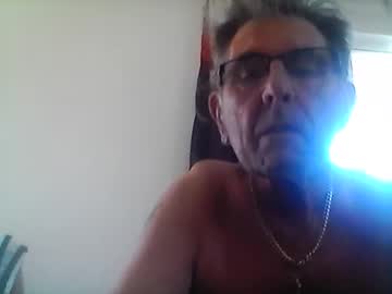 Wanker1565 Chaturbate stream image from April 16, 2026