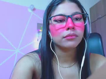 Xallysonx_ Chaturbate stream image from April 16, 2026
