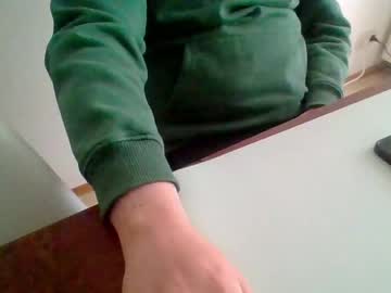 Ben_2456 Chaturbate stream image from April 16, 2026