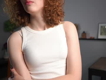 Brunaeveritt Chaturbate stream image from April 16, 2026