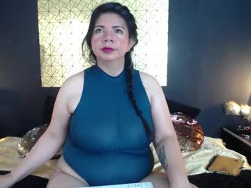 Kinkyy_Mom Chaturbate stream image from April 16, 2026
