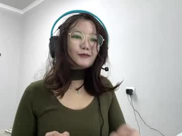 Kristimanes Chaturbate stream image from April 16, 2026