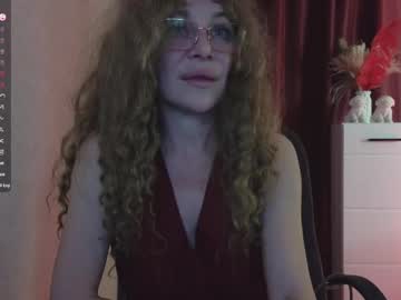Bella_Swonn_ Chaturbate stream image from April 16, 2026