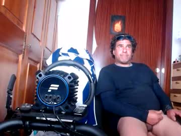 Divitimido Chaturbate stream image from April 16, 2026