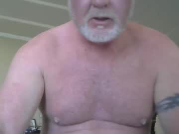 Makinit08 Chaturbate stream image from April 16, 2026