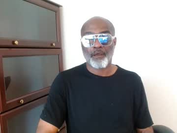 Sinnernoir Chaturbate stream image from April 16, 2026