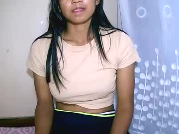 Vanih27 Chaturbate stream image from April 16, 2026