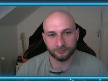 Takuo Chaturbate stream image from April 16, 2026