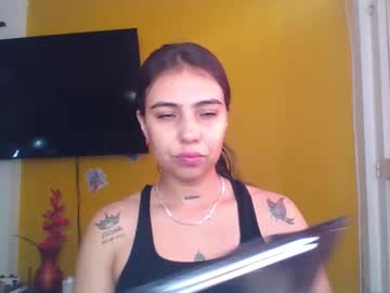 Emmasplycer Chaturbate stream image from April 16, 2026