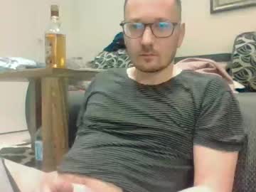Justnotsobig Chaturbate stream image from April 16, 2026