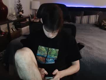 Ealexk Chaturbate stream image from April 17, 2026