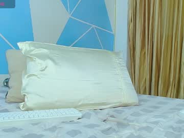 Isabellaqueens Chaturbate stream image from April 17, 2026