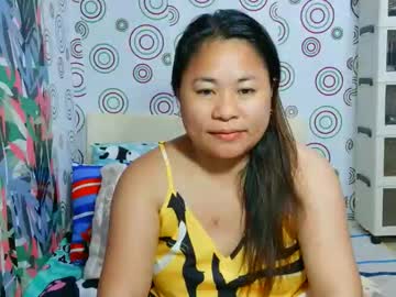 Ladyhotsiren Chaturbate stream image from April 17, 2026