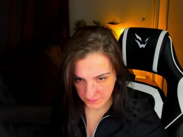 Ember_Winchester Chaturbate stream image from April 17, 2026