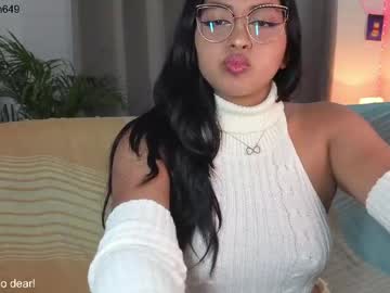 Lara1__ Chaturbate stream image from April 17, 2026