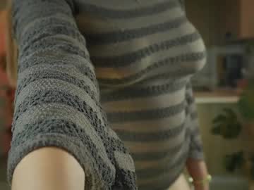 Orla_Voss Chaturbate stream image from April 17, 2026