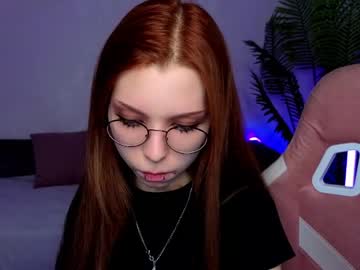 Star_Tarra Chaturbate stream image from April 17, 2026