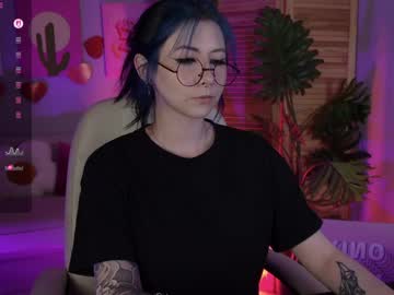 Wesleegray Chaturbate stream image from April 17, 2026