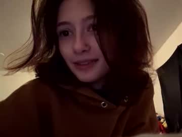 Allie_Winters18 Chaturbate stream image from April 17, 2026
