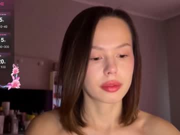 Adele_Bell Chaturbate stream image from April 17, 2026