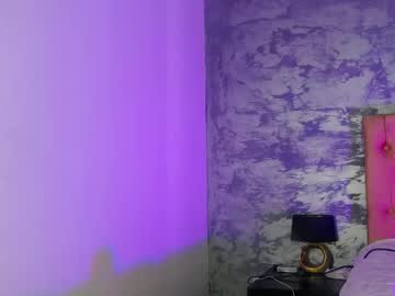 Wikdcherry Chaturbate stream image from April 17, 2026