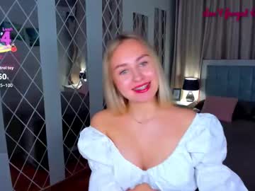 Margosugar Chaturbate stream image from April 17, 2026