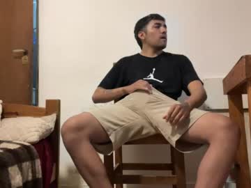 Y0ungwithbrowndick Chaturbate stream image from April 17, 2026