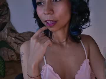 Yourlittle_Cherry Chaturbate stream image from April 17, 2026