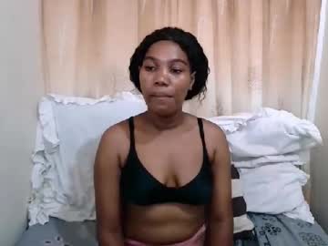 Ebonydream00 Chaturbate stream image from April 17, 2026