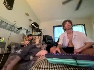 Natti_Daddy Chaturbate stream image from April 17, 2026