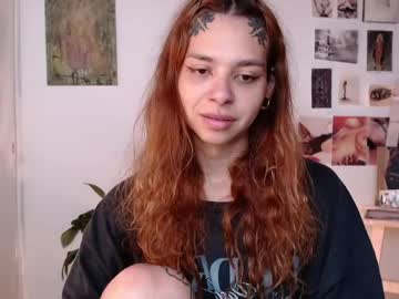 Golden_Alaska Chaturbate stream image from April 17, 2026