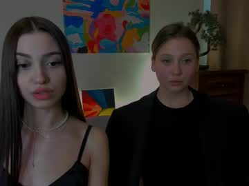 Joana_Beatris Chaturbate stream image from April 17, 2026