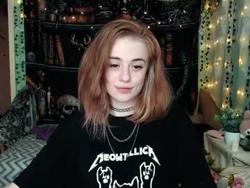 Maybe_Yours333 Chaturbate stream image from April 17, 2026