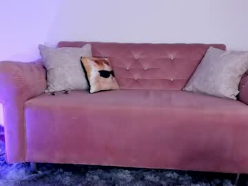 Rylle_ Chaturbate stream image from April 17, 2026