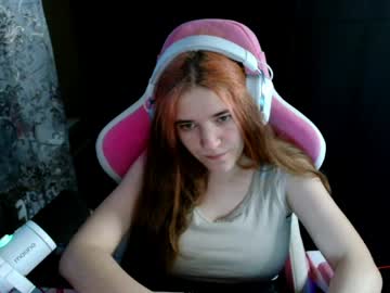 Wendolynzuniga Chaturbate stream image from April 17, 2026