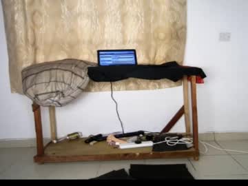 Favgal Chaturbate stream image from April 17, 2026