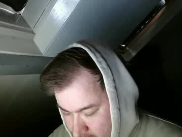 Nickoeoeoe Chaturbate stream image from April 17, 2026