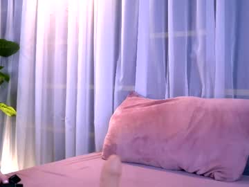 Josephinemoon Chaturbate stream image from April 17, 2026