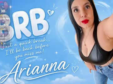 Arianagloww Chaturbate stream image from April 17, 2026