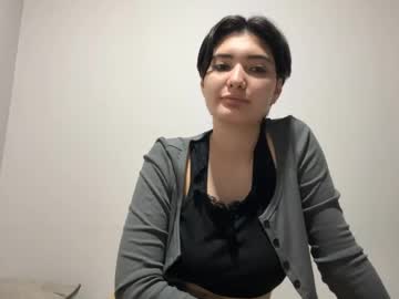 Colleneehrenzeller Chaturbate stream image from April 17, 2026