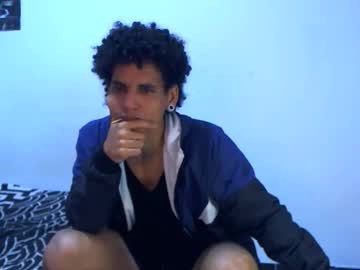 Max_Cigs420 Chaturbate stream image from April 17, 2026