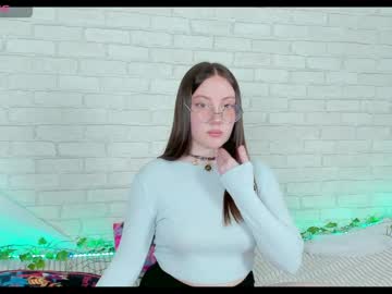 Nymphalean Chaturbate stream image from April 17, 2026