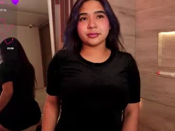Mylarossi Chaturbate stream image from April 17, 2026